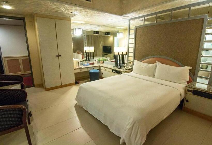 هاستل Katherine Plaza