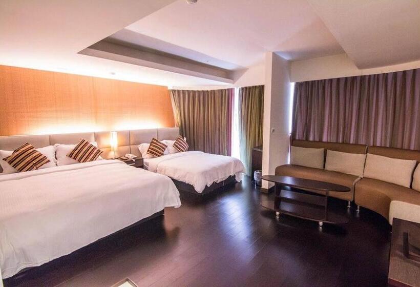 هاستل Katherine Plaza