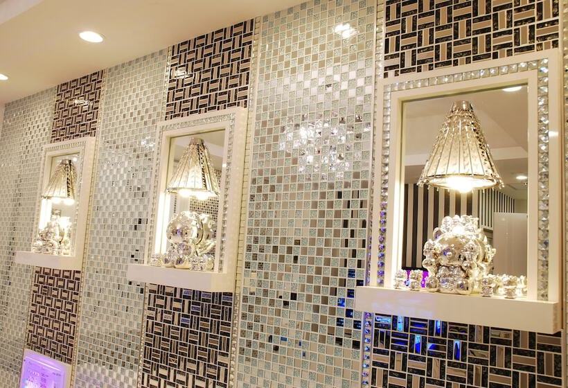 فندق Sara Kawagoe   Adults Only