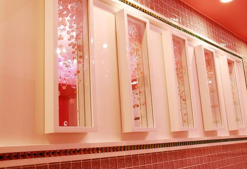 فندق Sara Kawagoe   Adults Only