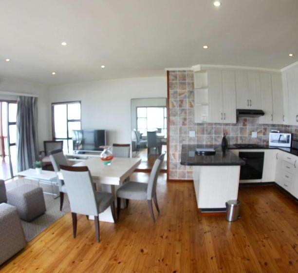 منتجع Golden Beach Village