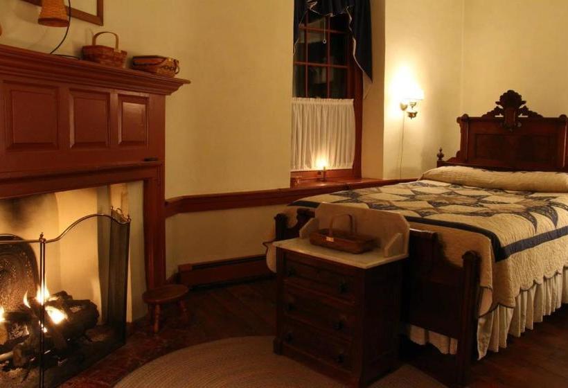 Bed and Breakfast 1786 The Limestone Inn