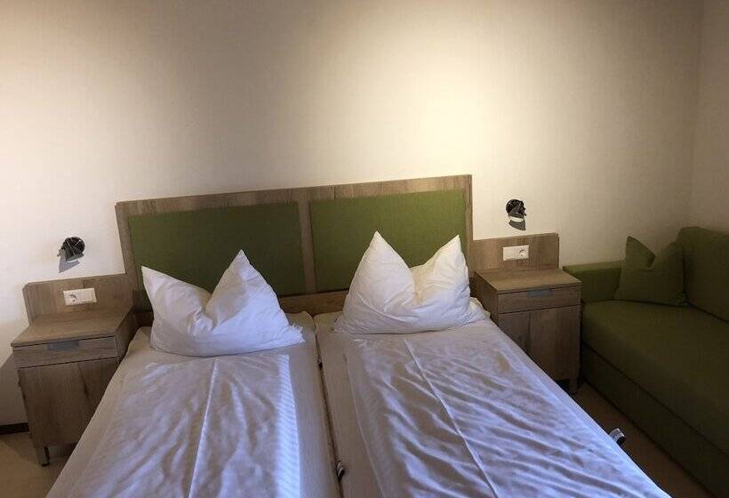 Ertlschweigerhaus Pension   Appartements   Zimmer