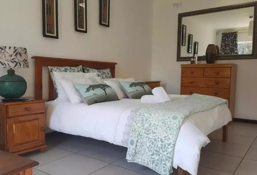 Majatalo 8 Ibis Lane Guest House