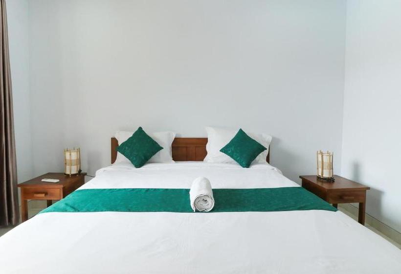 Пансион Canggu Nadi Guest House