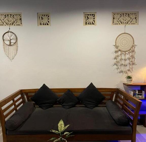 Пансион Canggu Nadi Guest House