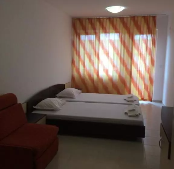 Majatalo Guest House Kolev 2