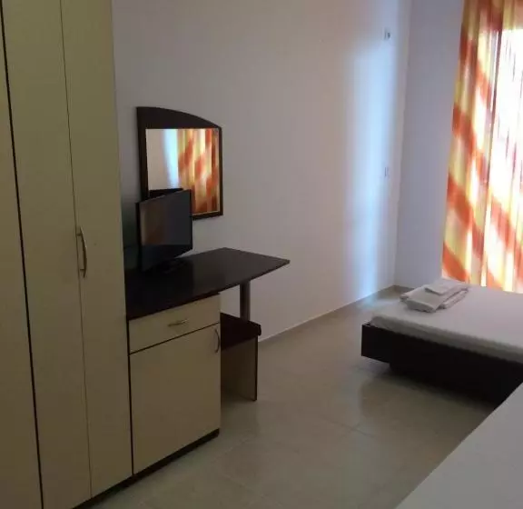 Majatalo Guest House Kolev 2