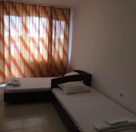 Majatalo Guest House Kolev 2