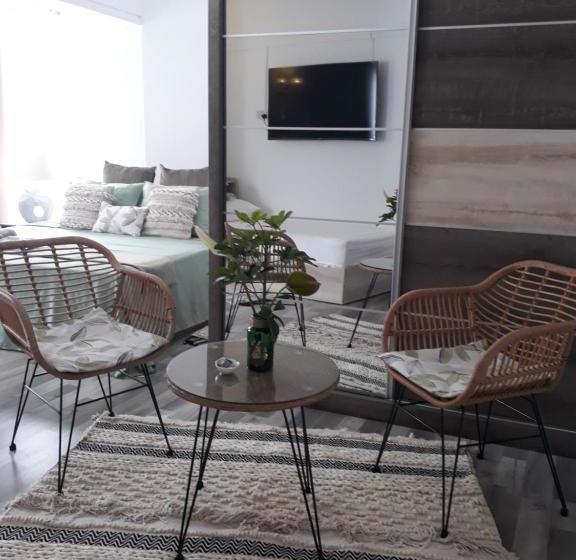 پانسیون Hello Guest House