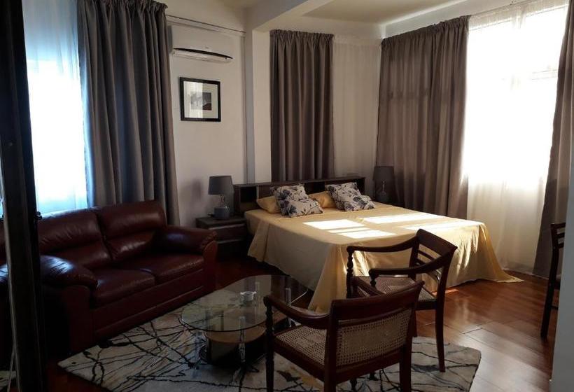 پانسیون Hello Guest House