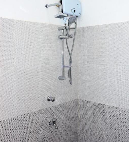 Pensió Sarala Residence