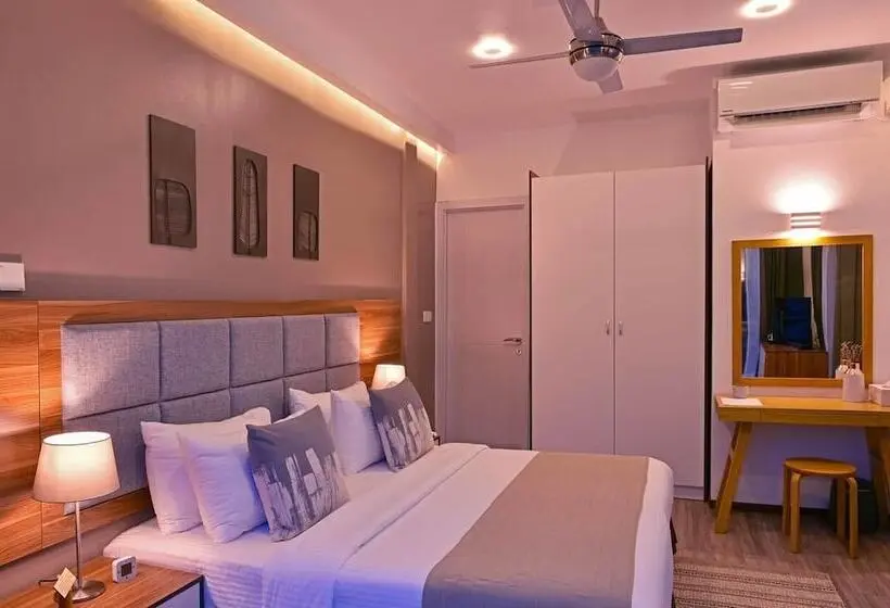 پانسیون Veli Vilaa Dhiffushi   Beachfront
