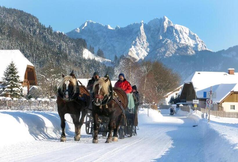 فندق صغير Landgasthof Buchner