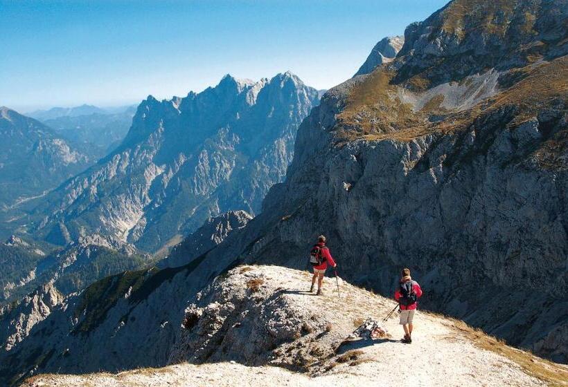 فندق صغير Landgasthof Buchner