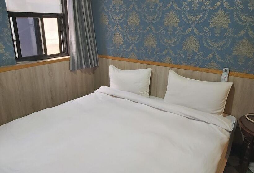 هاستل 貴族旅社 宜蘭縣旅館095號