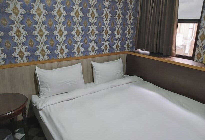 هاستل 貴族旅社 宜蘭縣旅館095號