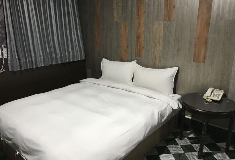 هاستل 貴族旅社 宜蘭縣旅館095號