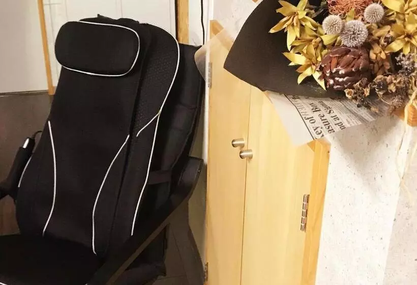 Majatalo Guest House Kutomare