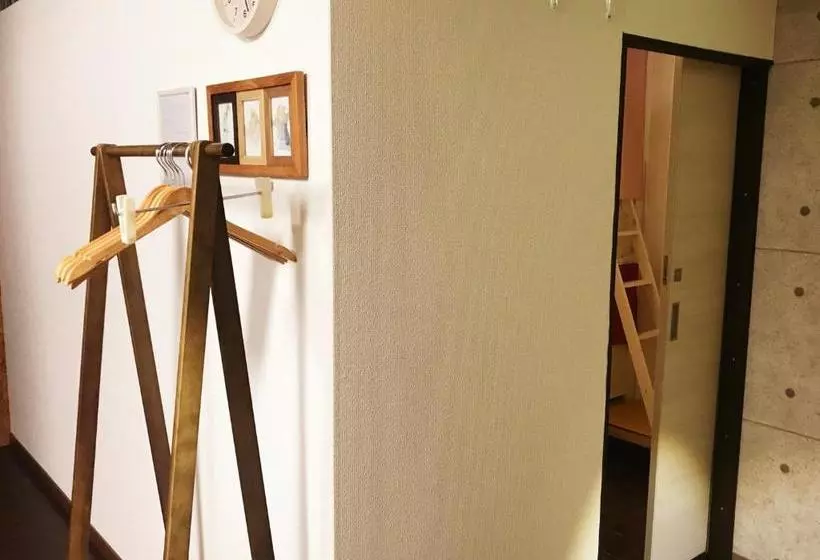 Majatalo Guest House Kutomare