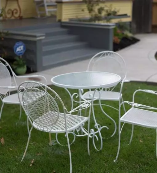 Aamiaismajoitus (B&B) Poppy Sister Inn