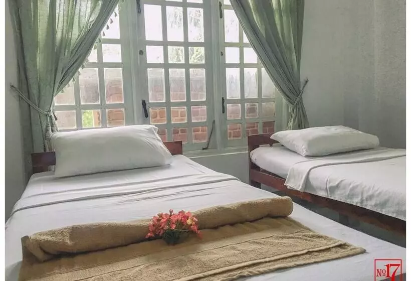 Bed & Breakfast No17 Residence