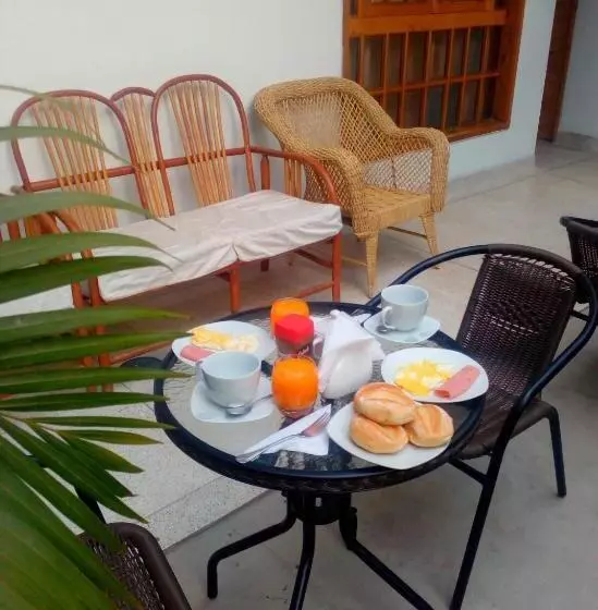 El Huerto Hostel