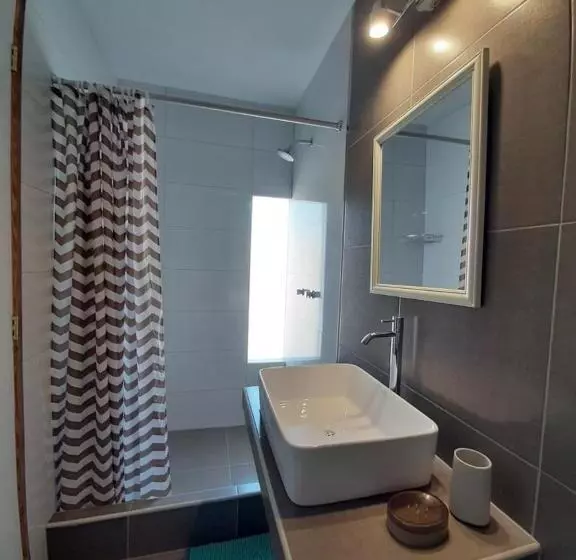 El Huerto Hostel