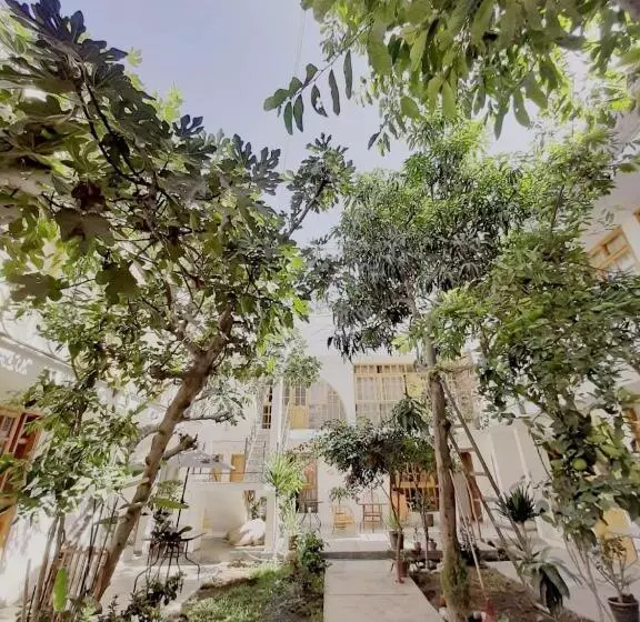 El Huerto Hostel
