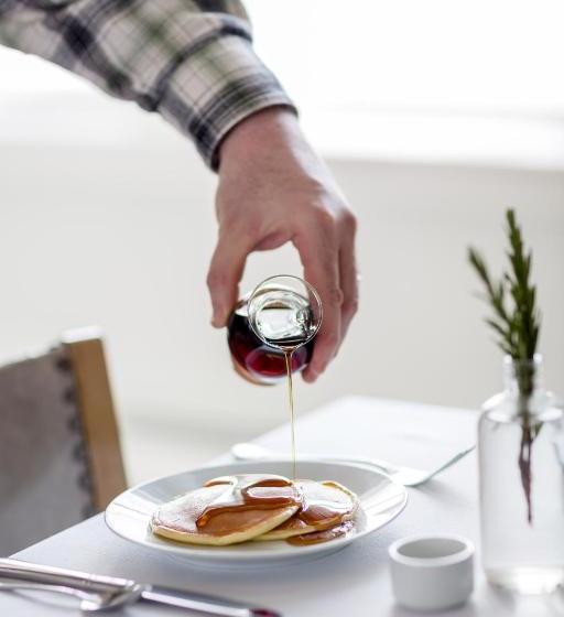 호스텔 The Marble West Inn