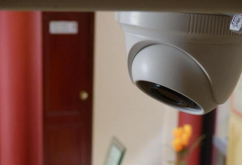 פנסיון Bella Aqp