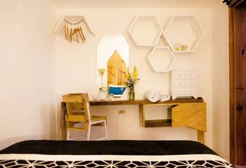 ペンション Corazón Corteza