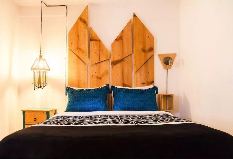 ペンション Corazón Corteza