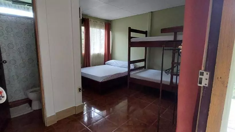 Majatalo Hostal Y Cabinas Anita And Rafting Tour!