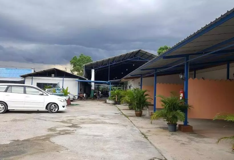 ペンション Meaungkorn Villa