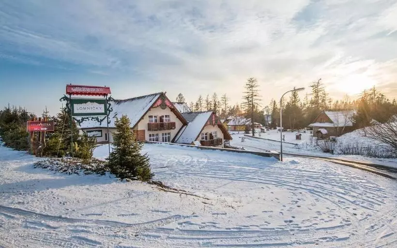 ペンション Penzión Lomnicky