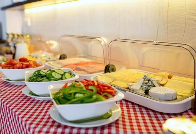 ペンション Penzión Lomnicky