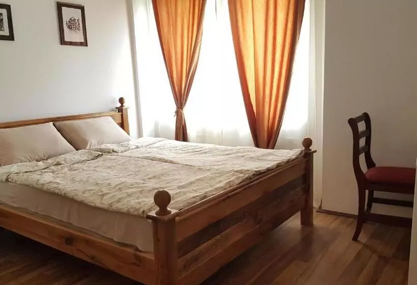 Pensió Villa Srma