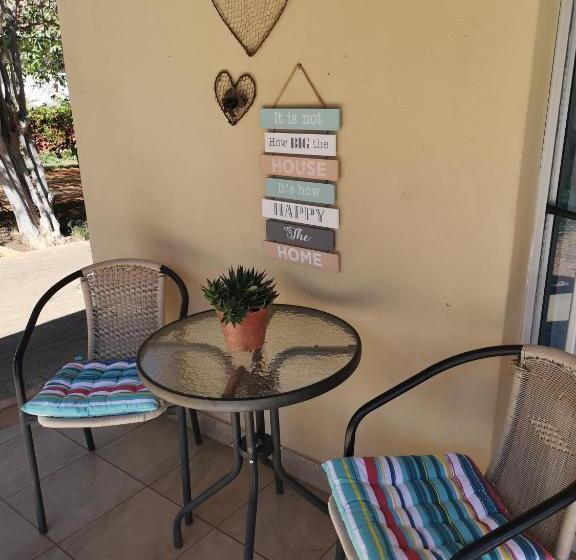 펜션 Africas Eden Too