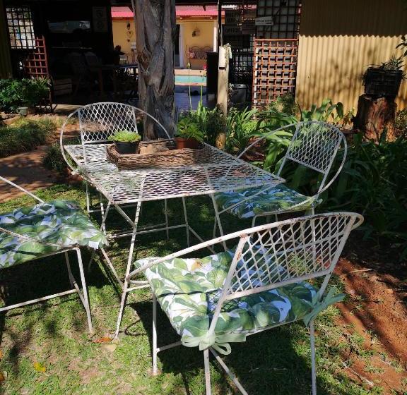 펜션 Africas Eden Too