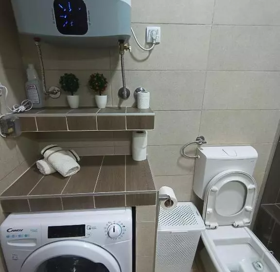 پانسیون Guesthouse Bit Accommodation