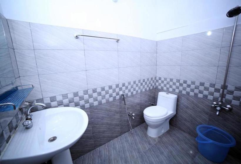 پانسیون Season Inn