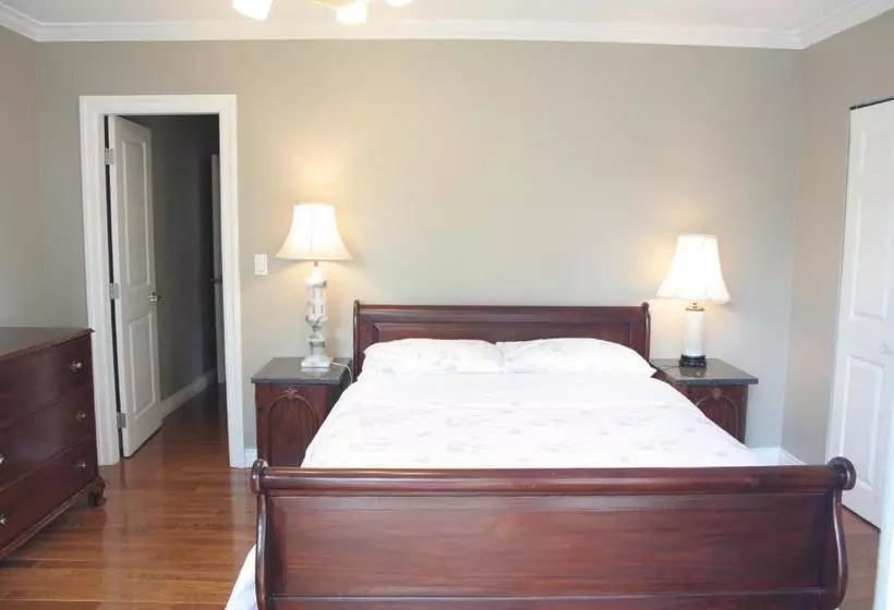 Majatalo Semi Centre House