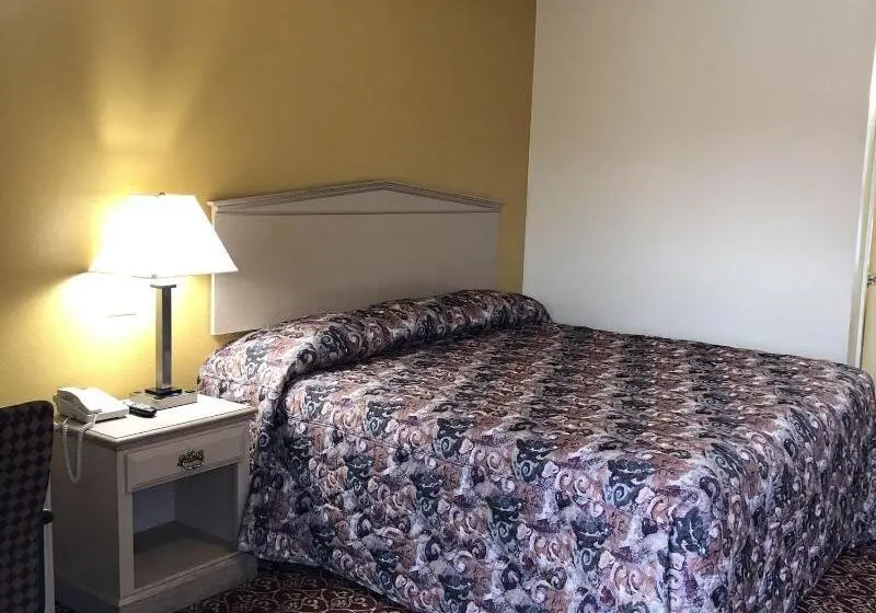Sleepy Traveler Motel