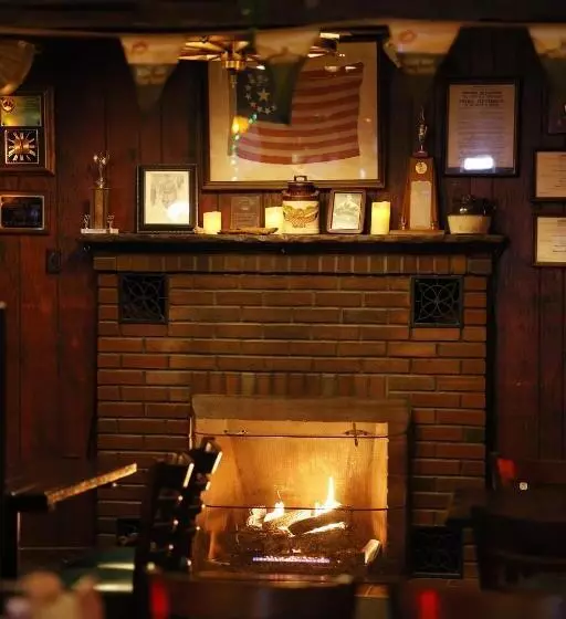 Retkeilymaja Jimmy Oconnor's Windham Mtn Inn