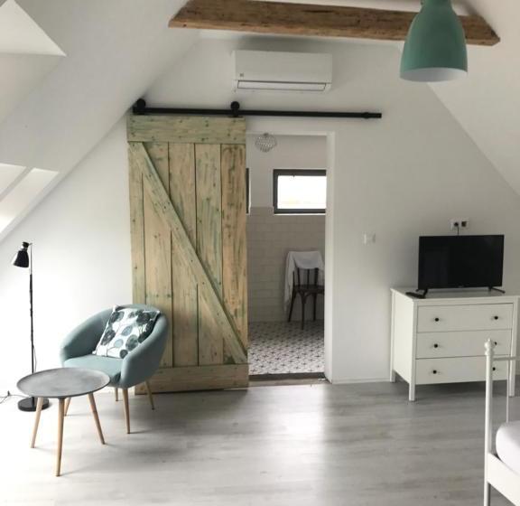 Пансион Fügekert   Bed&wine