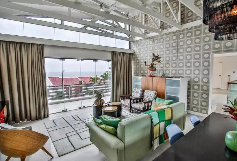 Majatalo Sea Dreams Guesthouse