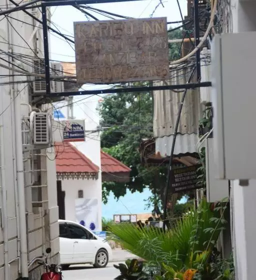 Retkeilymaja Karibu Inn