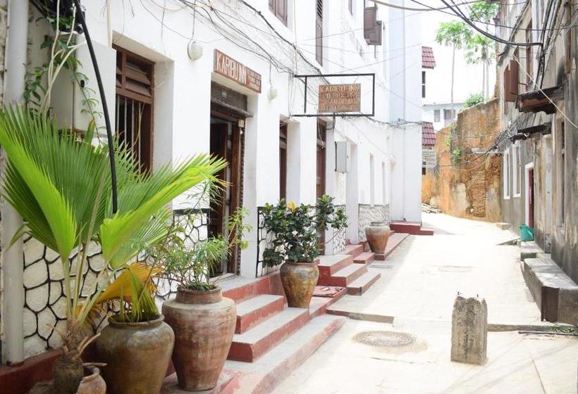 فندق صغير Karibu Inn