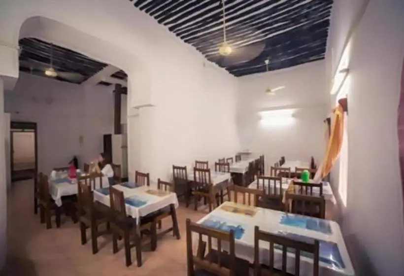 Retkeilymaja Karibu Inn